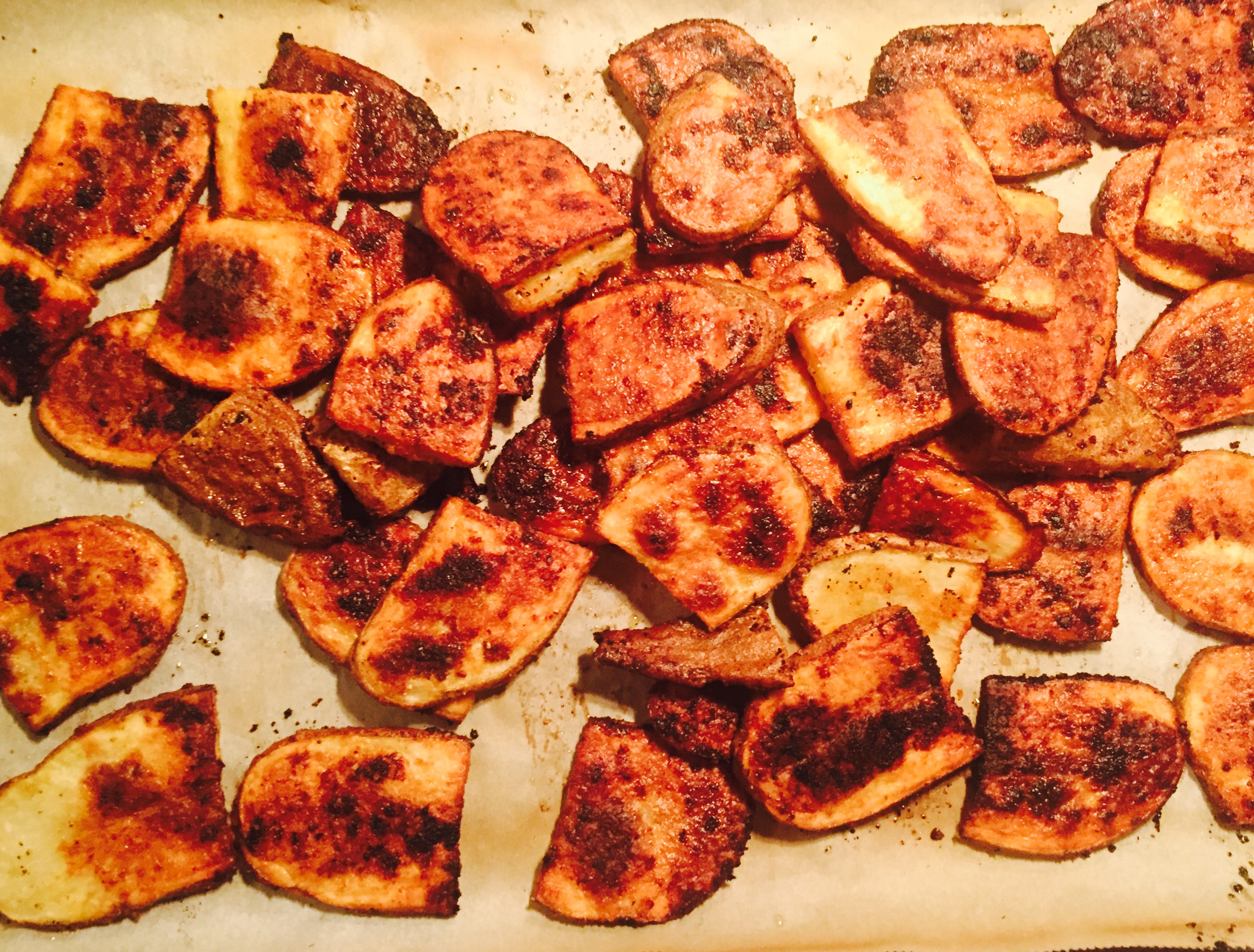 Oven roasted russet potato slices