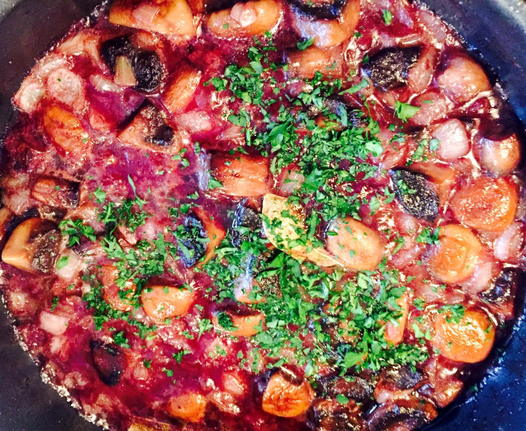 Mushrooms braised in red wine ... so delicious!