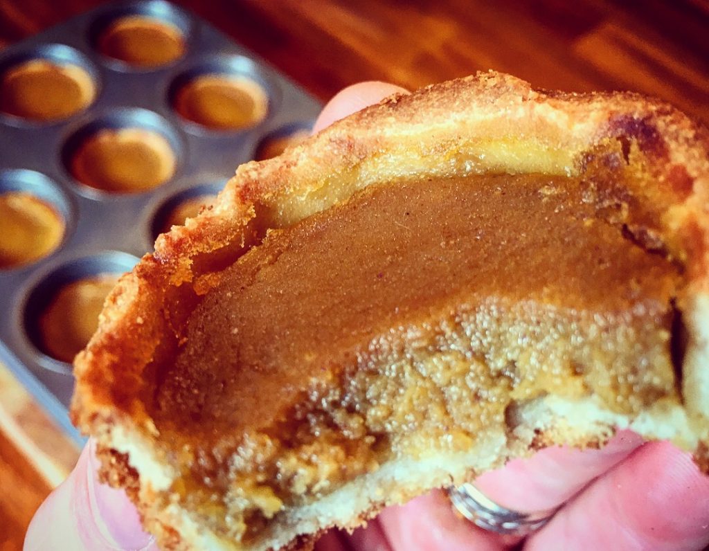 Don't deny yourself the poleasure of biting into these deliciously silky Canadian pumpkin butter tarts, so yummy!
